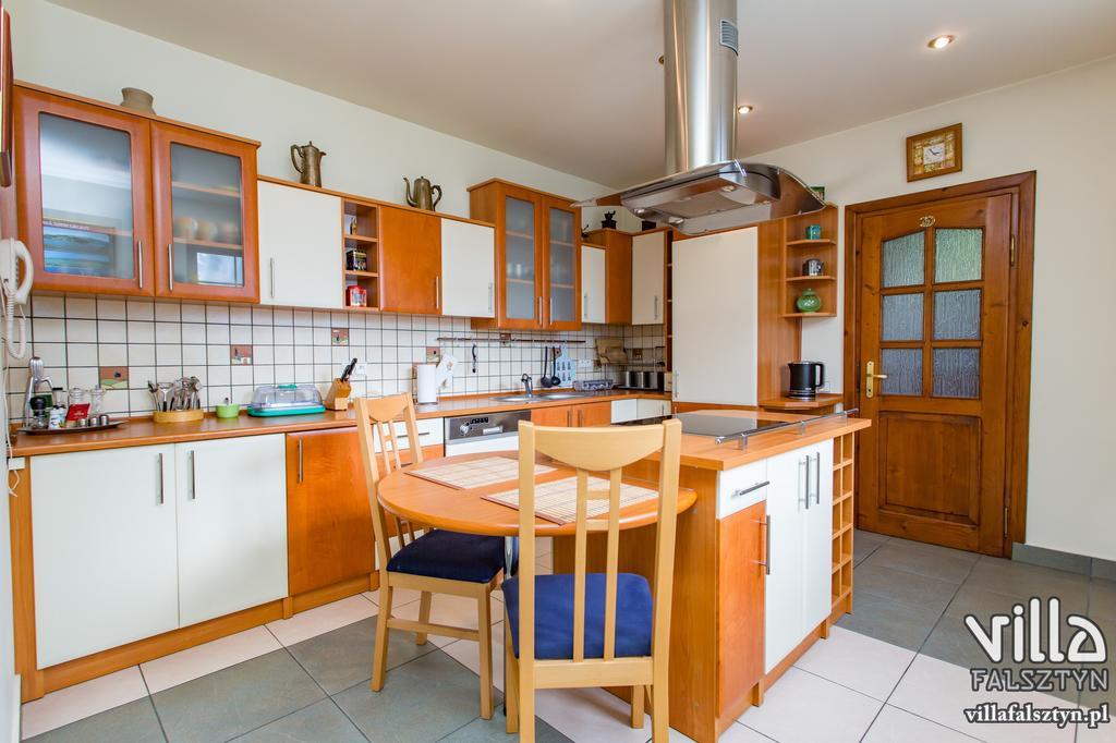 Villa Falsztyn Holiday Home المظهر الخارجي الصورة